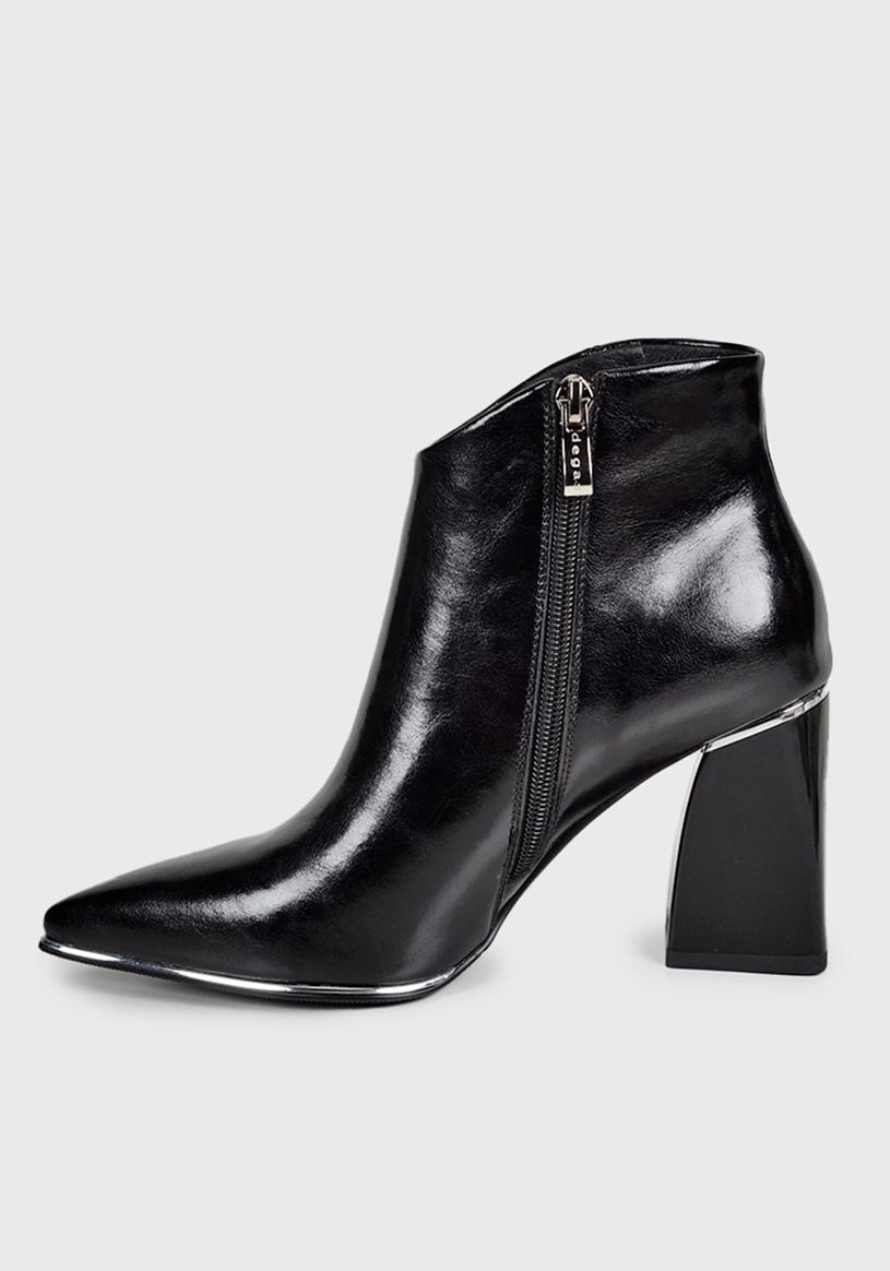 BOTIN CUERO DAYMAR NEGRO - 5