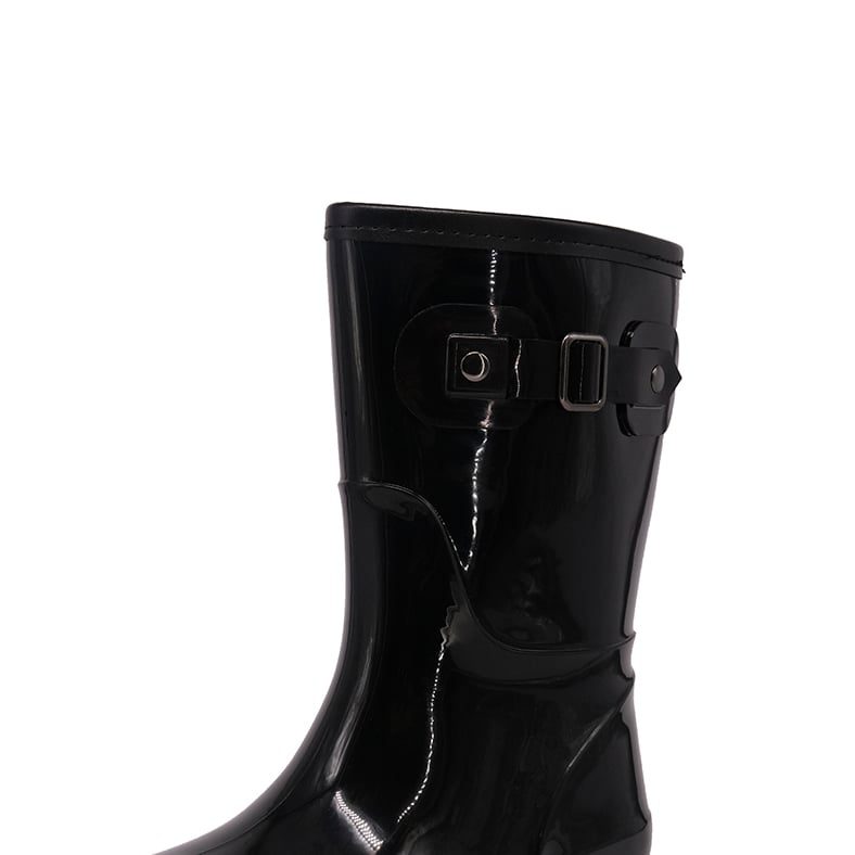 BOTA DE AGUA CON POLAR CRESSIDA NEGRO ALQUIMIA - 4
