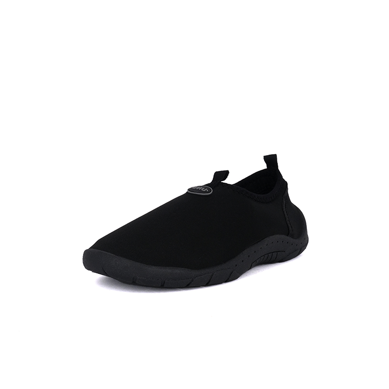 ZAPATILLA DE AGUA AVELLANO NEGRO UNS - 1