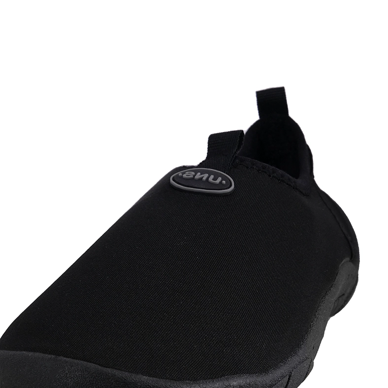 ZAPATILLA DE AGUA AVELLANO NEGRO UNS - 4