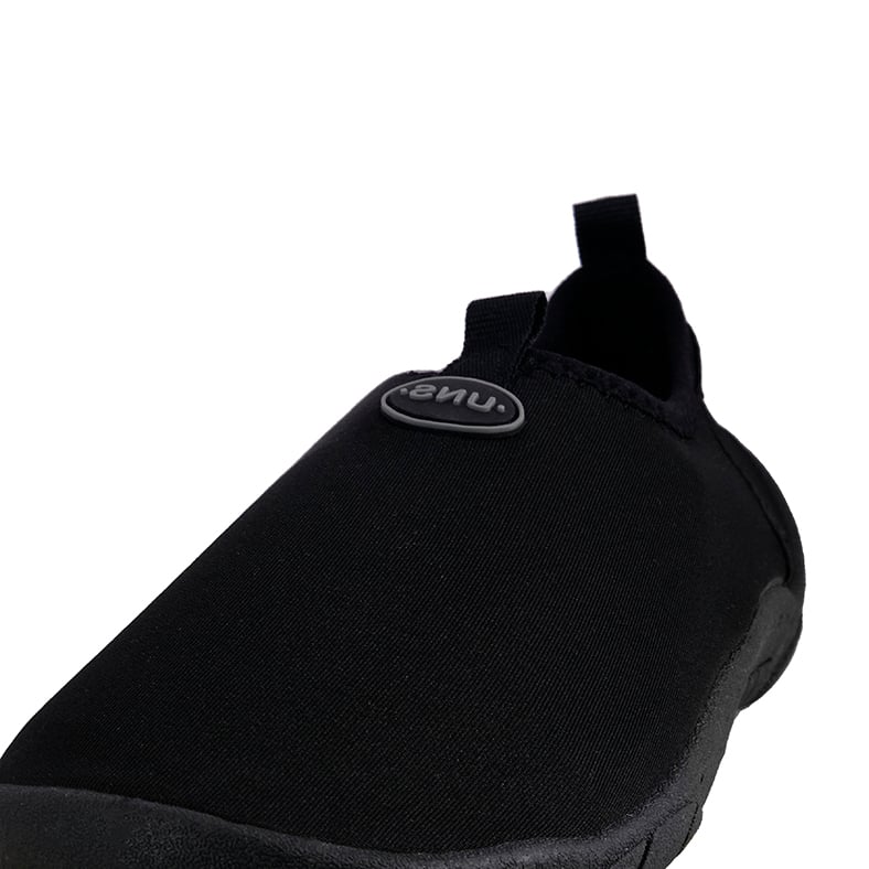 ZAPATILLA DE AGUA AVELLANO NEGRO UNS - 4