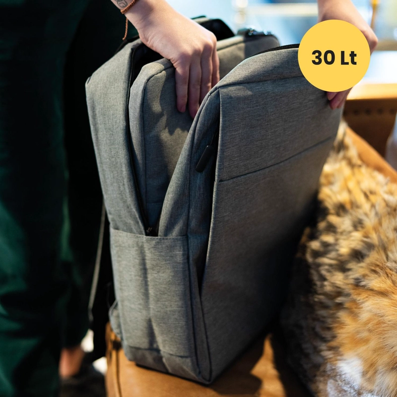 MOCHILA PARA NOTEBOOK CON PUERTO USB 15' GRIS LEVO - 2