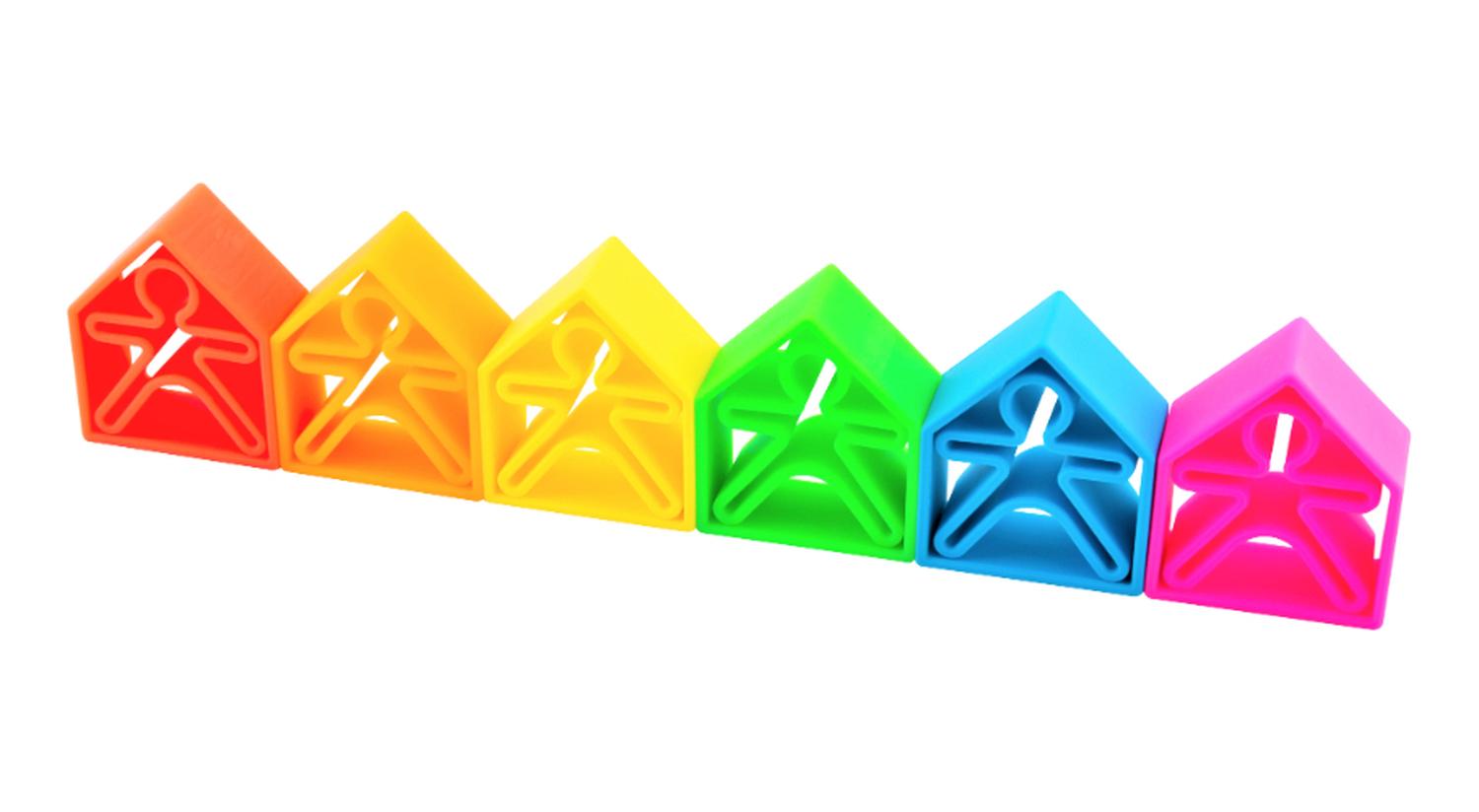 SET DE 6 PERSONAS Y 6 CASAS DE COLORES DËNA - 3