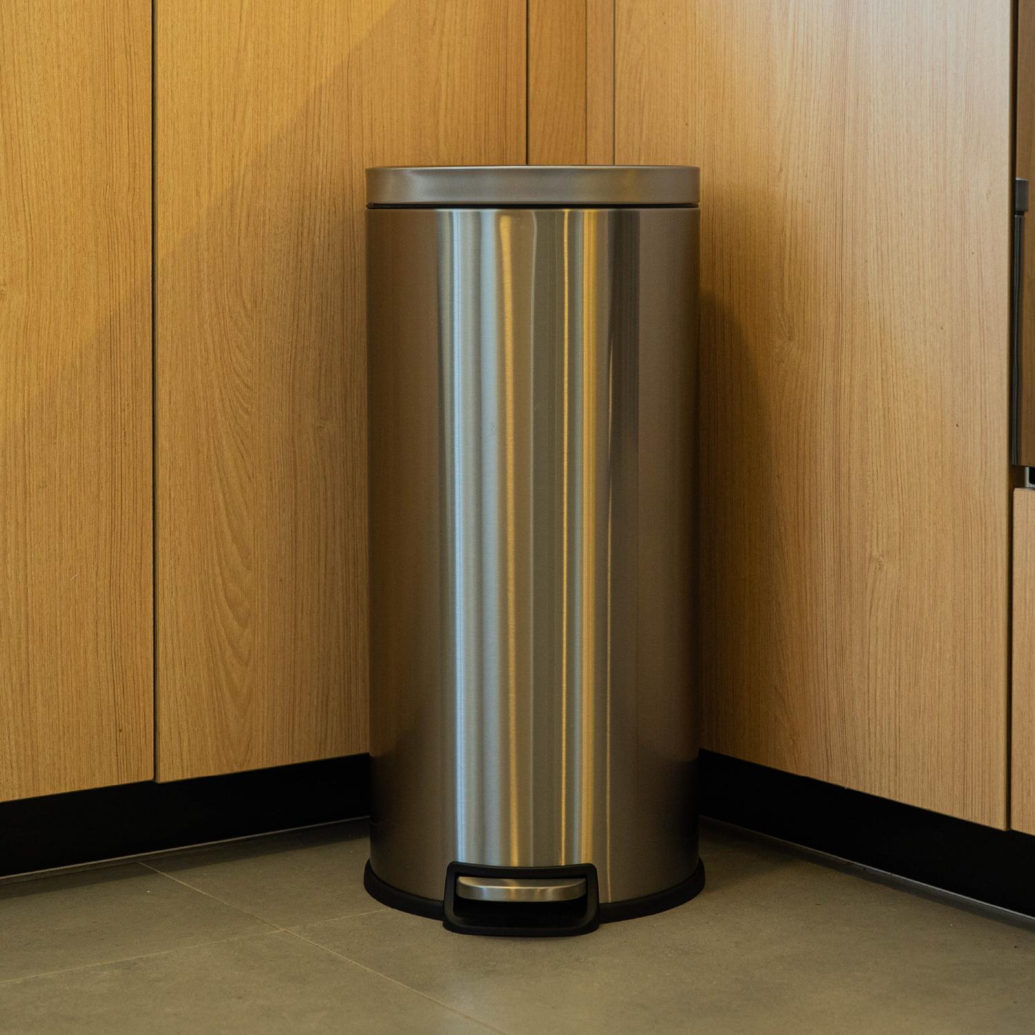 BASURERO COCINA URBAN 30LTS PEDAL ACERO INOX SIMPLIT - 2