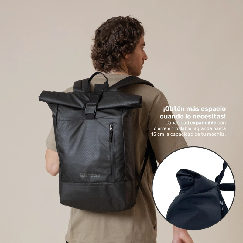 MOCHILA ROLL TOP MAKALU 22L IMPERMEABLE PORTA NOTEBOOK LHOTSE TAMAÑO TALLA UNICA - 4