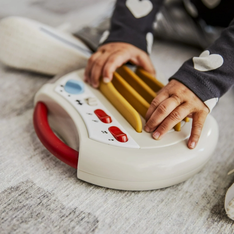 JUGUETE GUITARRA ELECTRONICA TINY ROCKERS TINY LOVE - 2
