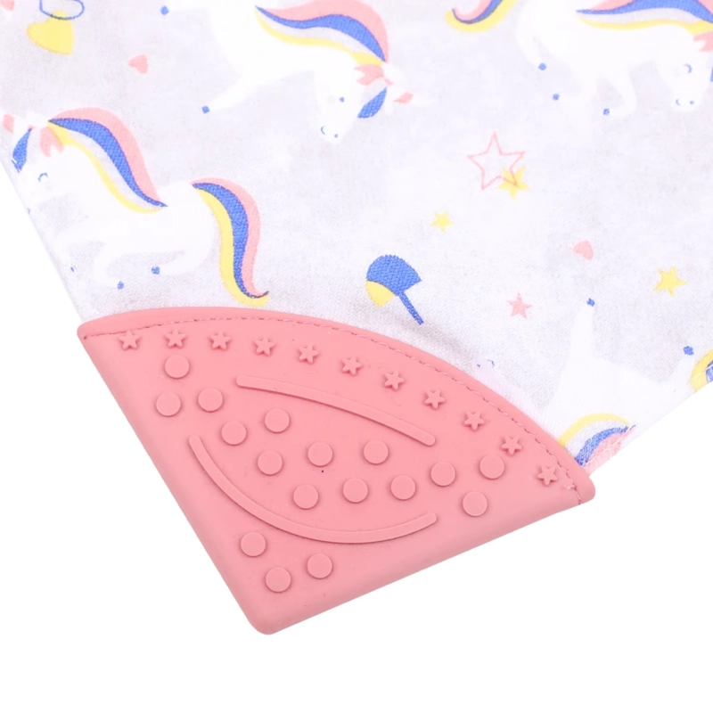 BABERO CON MORDEDOR INFANTI IMPERMEABLE UNICORNIO - 2