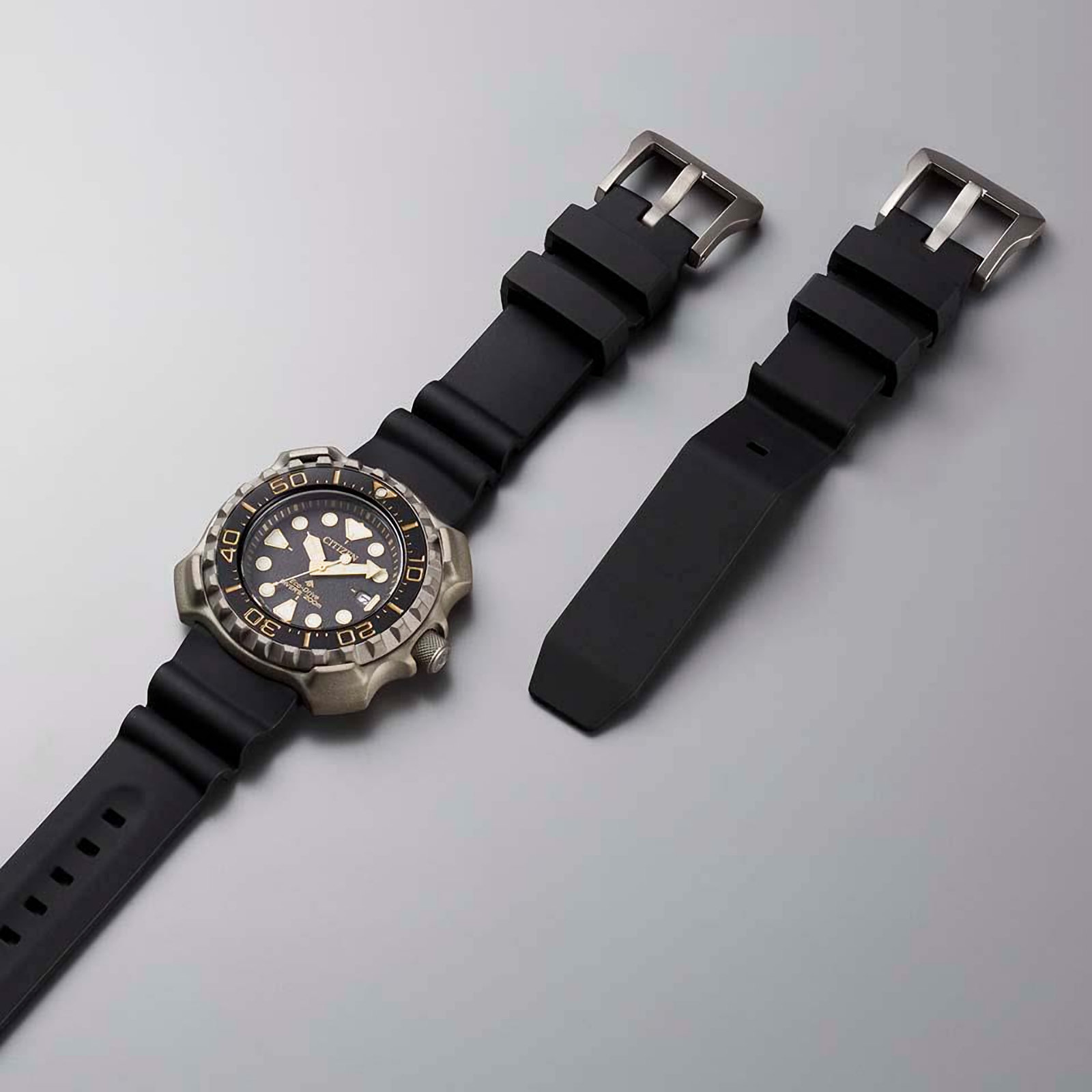 RELOJ CITIZEN HOMBRE CUARZO BN022016E - 5