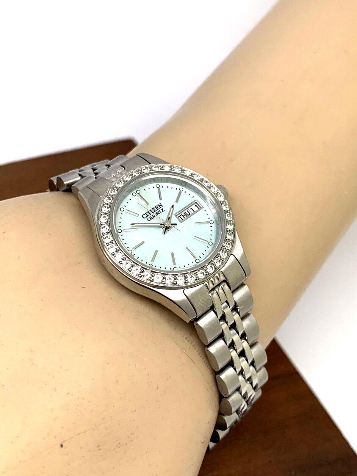 RELOJ CITIZEN MUJER CUARZO EQ0530-51N PREMIUM ECO-DRIVE - 5