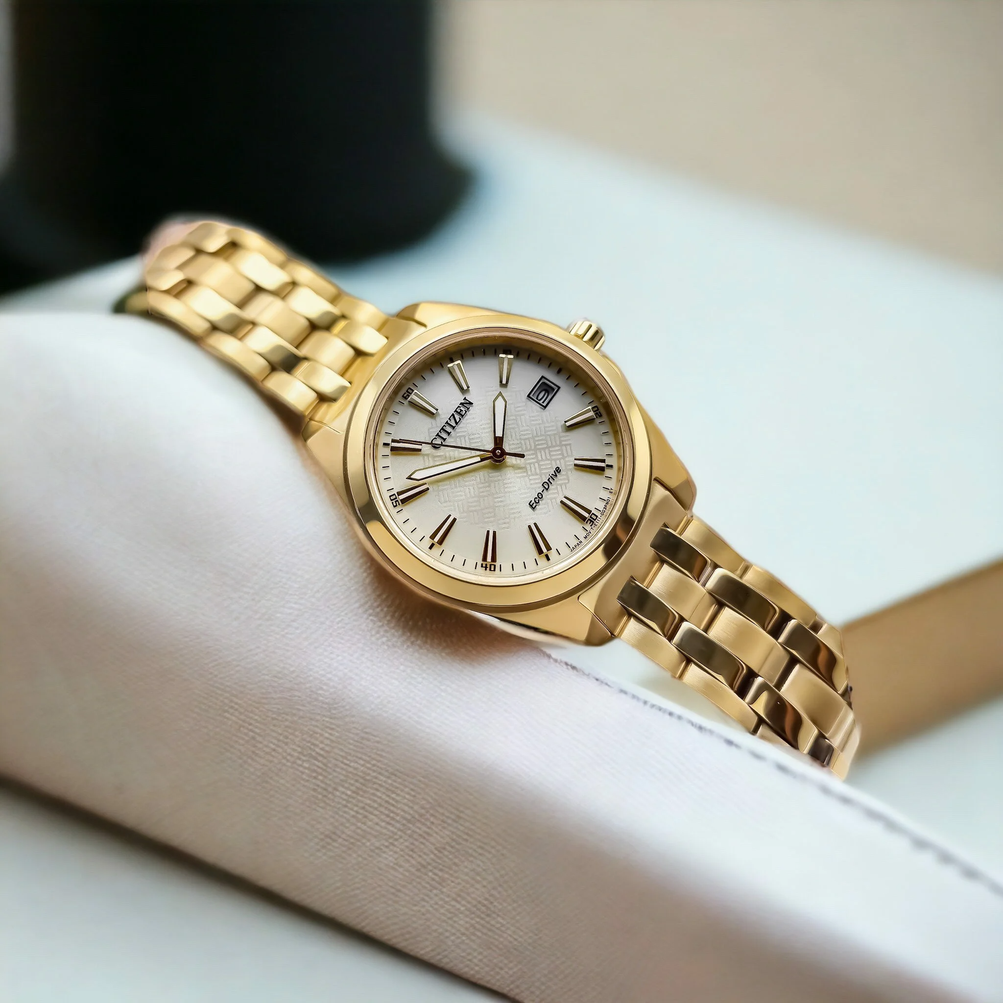 RELOJ CITIZEN MUJER CUARZO EO1222-50P PREMIUM ECO-DRIVE - 4