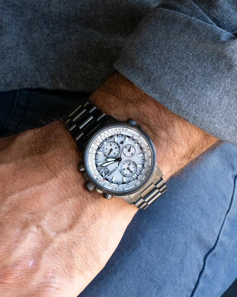 RELOJ CITIZEN HOMBRE AT8304-57A RADIO CONTROLADO - 7