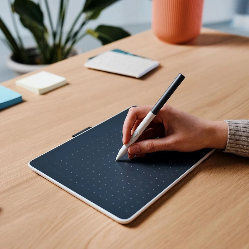 TABLETA WACOM ONE SMALL BLUETOOTH USB-C CTC4110WLW0A - 6