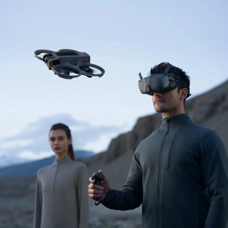 DJI AVATA 2 FLY SMART COMBO (THREE BATTERIES) - 8