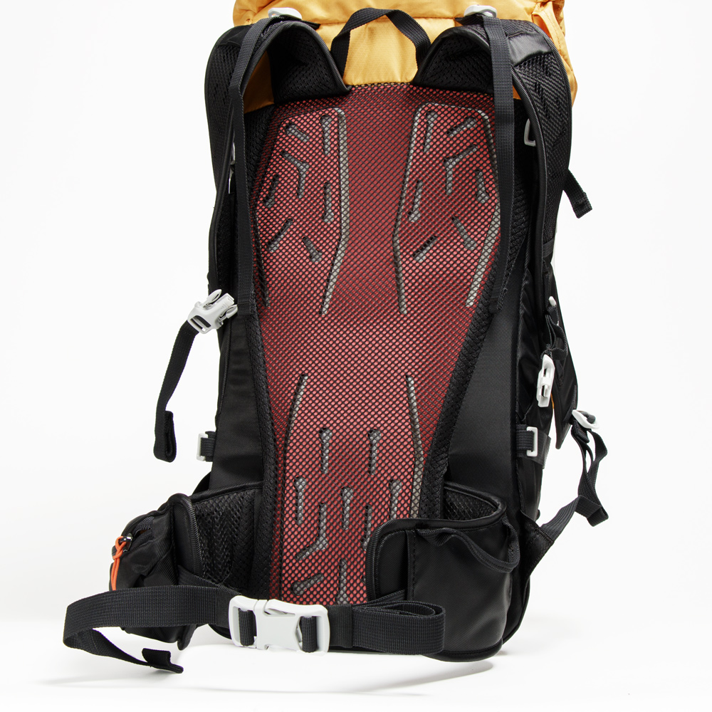 MOCHILA ACCENT 37 LITROS AMARILLO DOITE - 8