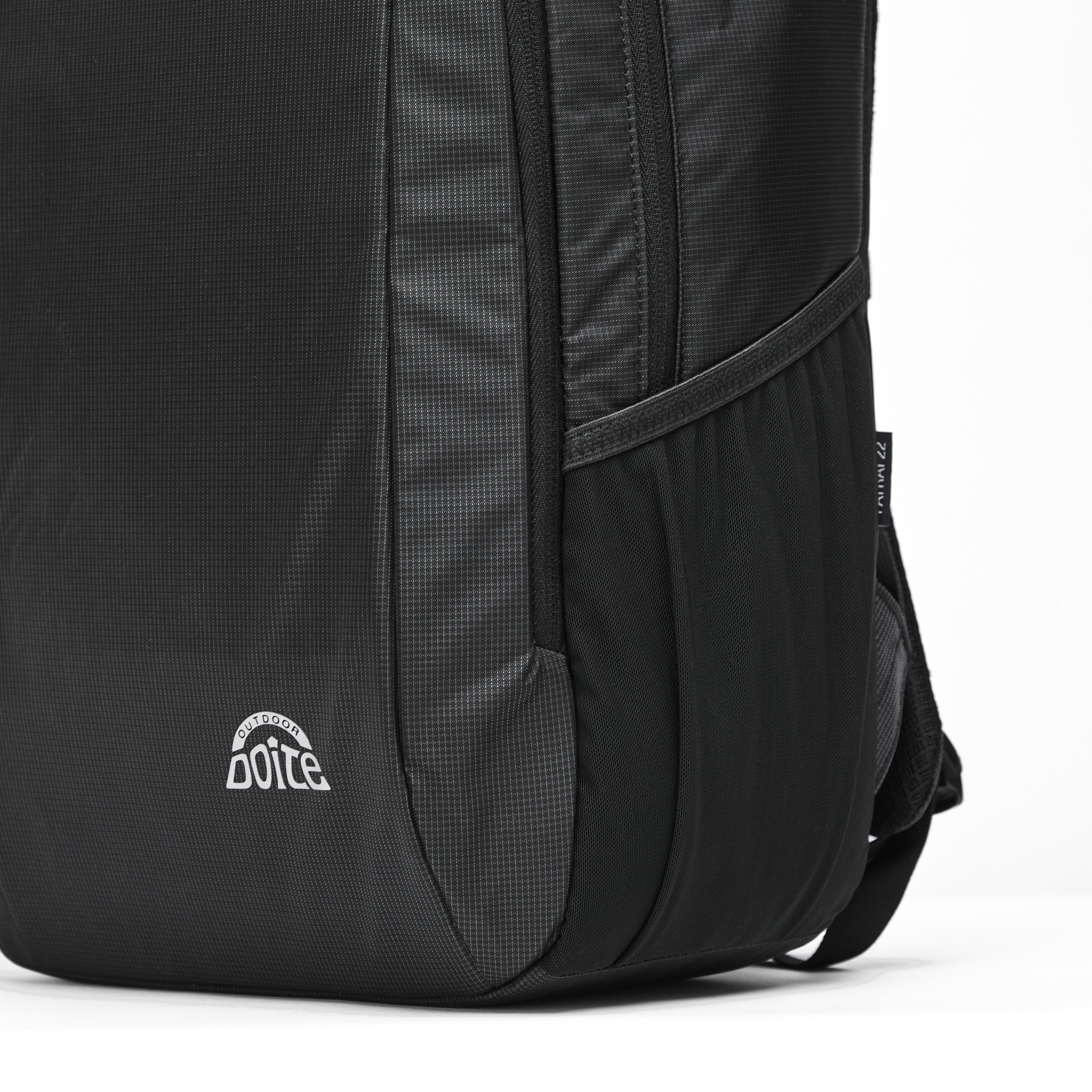 MOCHILA BOOKPACK PATRAI 22 LITROS NEGRO DOITE - 6