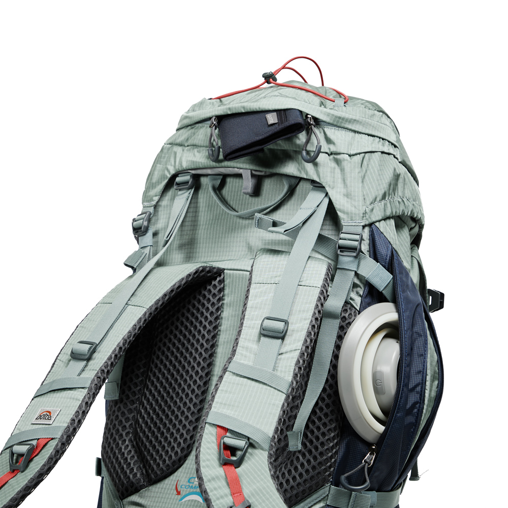 MOCHILA EXCURSION MONTEREY 50 LITROS CELESTE DOITE - 9
