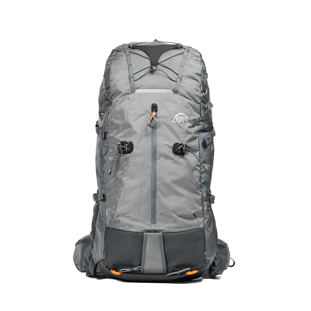 MOCHILA EXCURSION PIONERA 50 LITROS GRIS OSCURO DOITE - 1