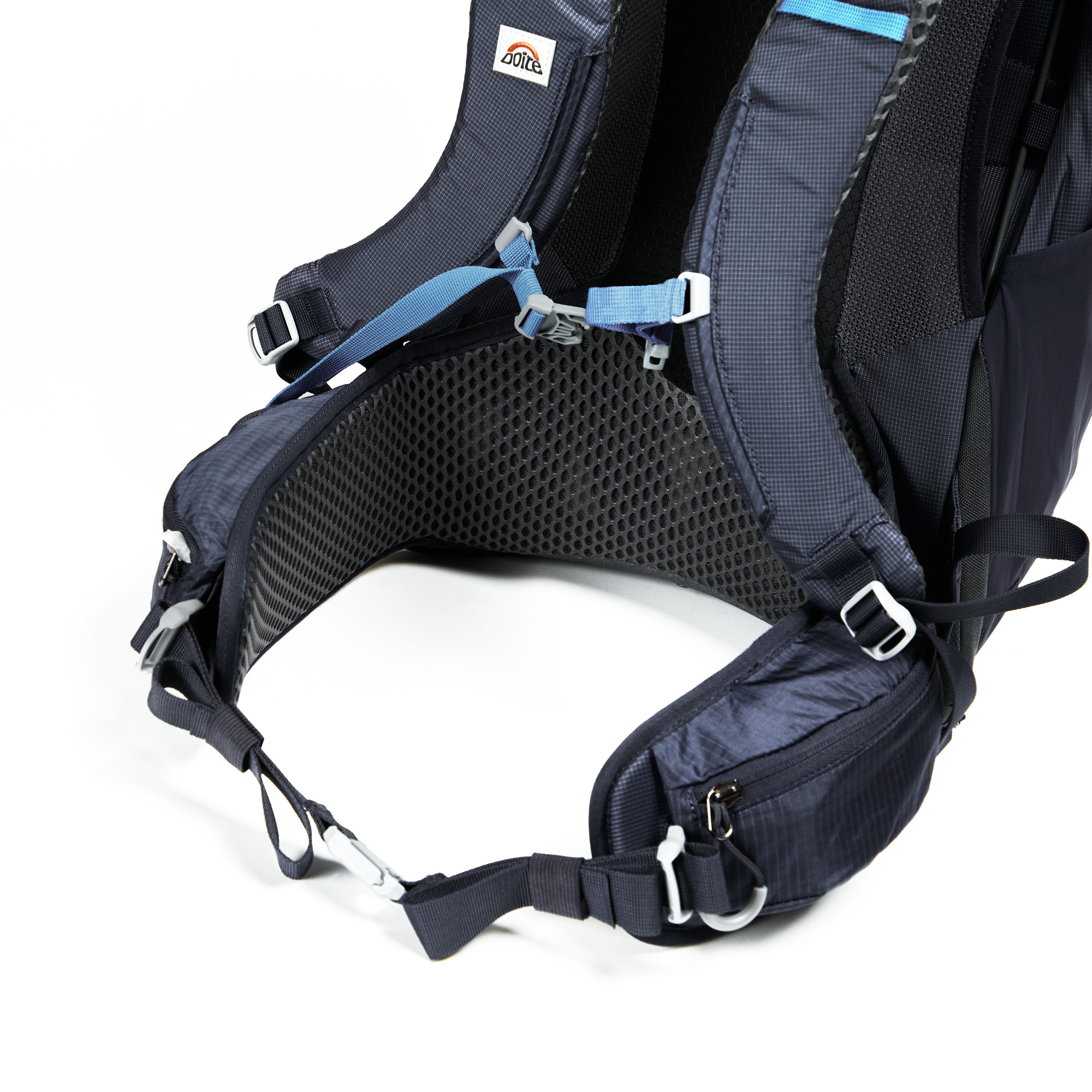MOCHILA ACCION CATEVARA 48 LITROS AZUL MARINO DOITE - 9