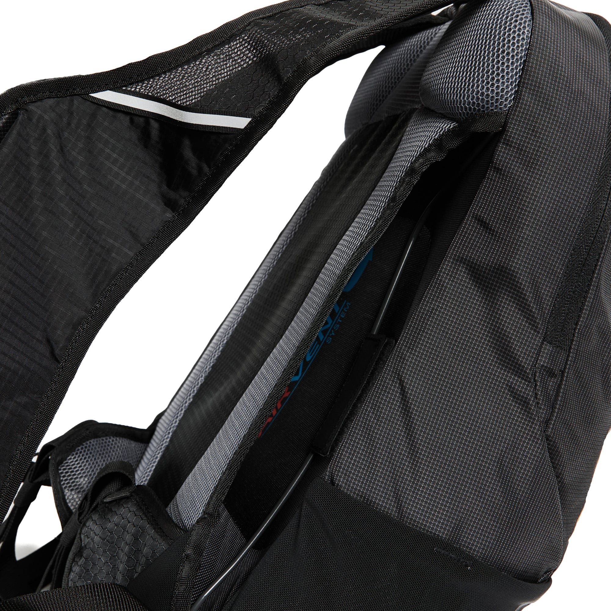 MOCHILA DEPORTIVA TERRA PRO 18 LITROS NEGRO DOITE - 6