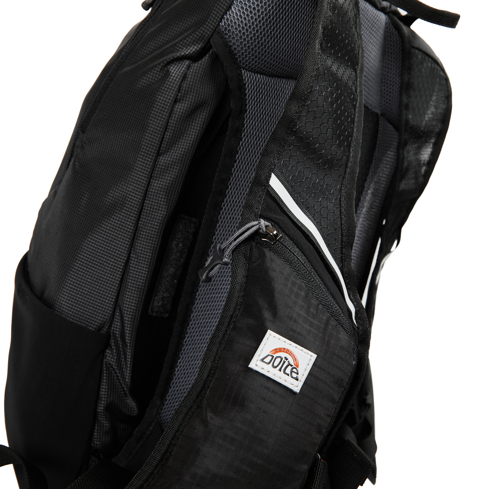 MOCHILA DEPORTIVA TERRA PRO 18 LITROS NEGRO DOITE - 8