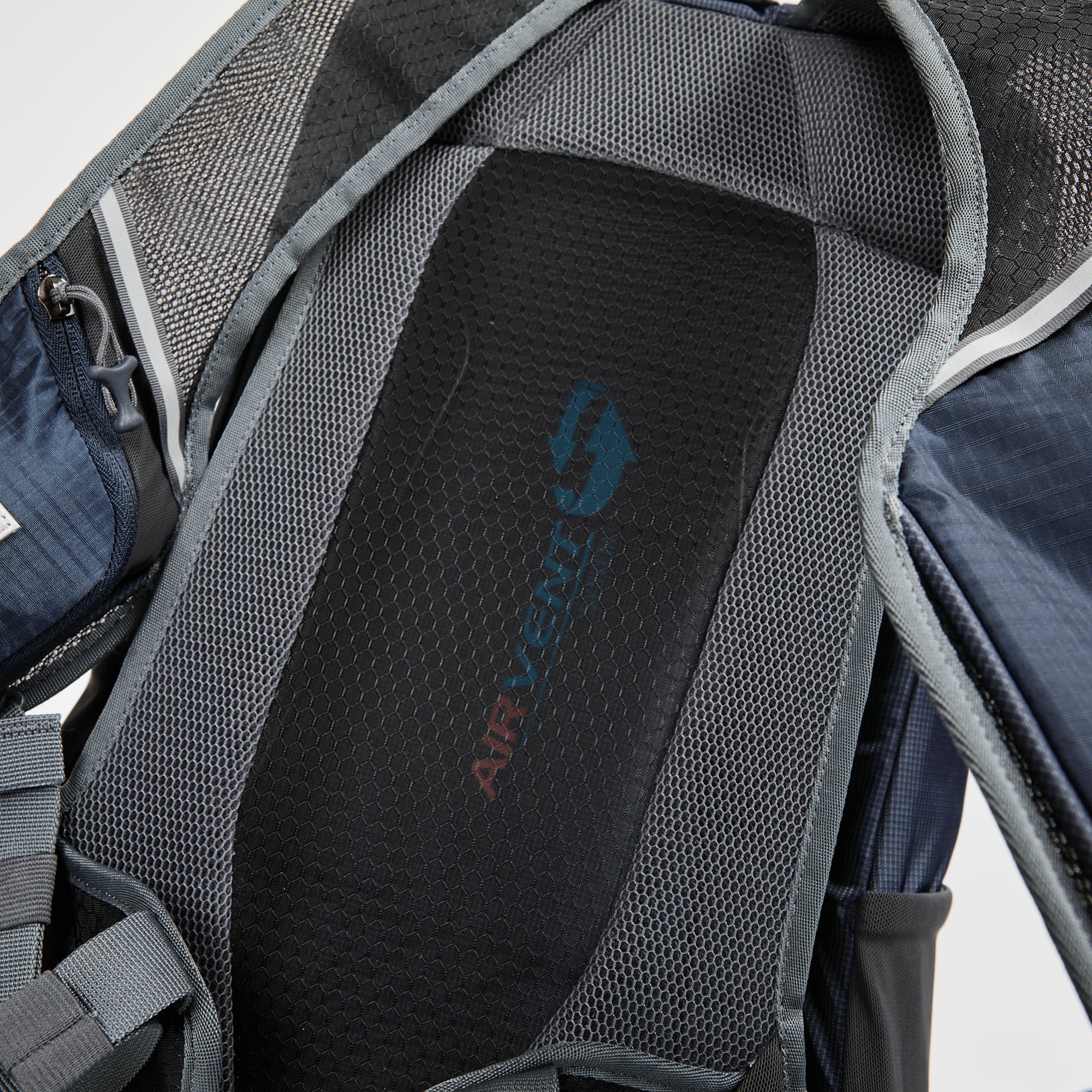 MOCHILA DEPORTIVA TERRA PRO 18 LITROS AZUL MARINO DOITE - 5