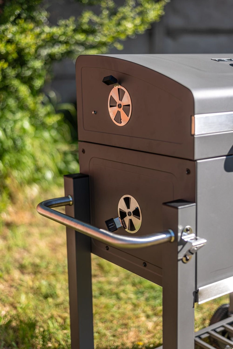 PARRILLA A CARBON MODELO ROBLE - 4