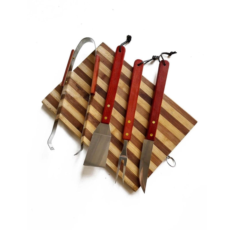 SET PARRILLERO DE 4 UTENSILIOS PARA BARBARCOA - 5