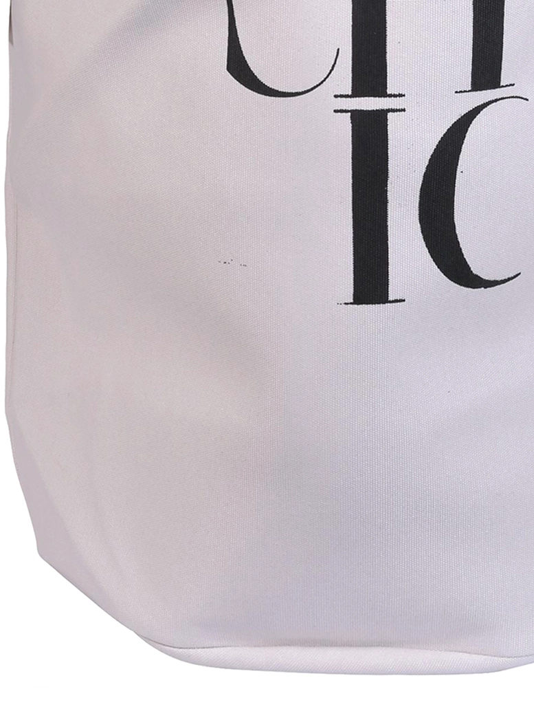 CESTA DECORATIVA PARA ROPA CHIC - 3