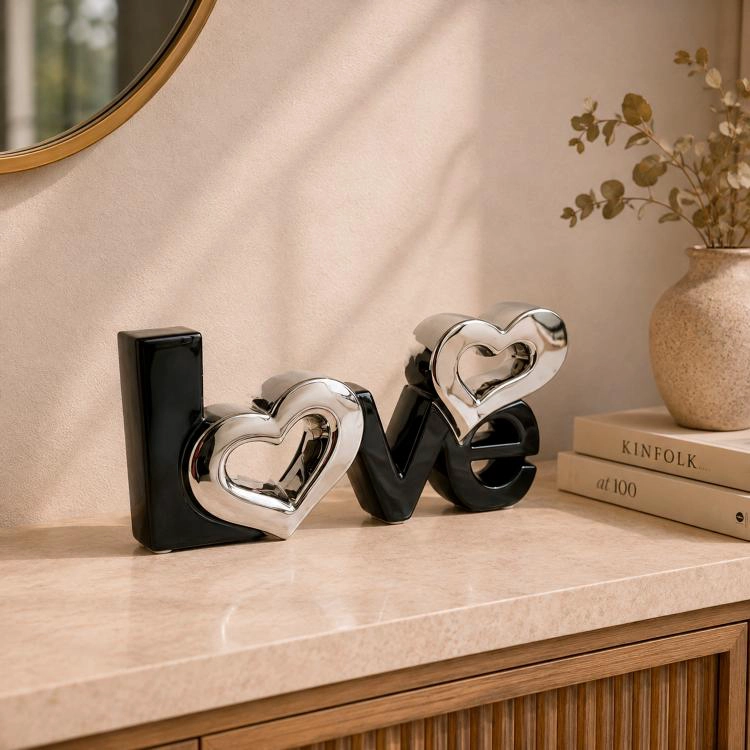 FIGURA DECORATIVA LOVE BLACK SILVER - 1