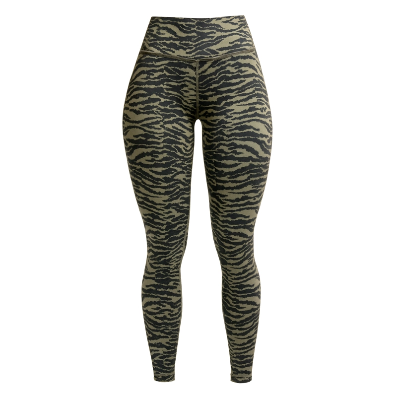 CALZA DEPORTIVA LARGA ESTAMPADA QUEENIEKE MUJER - 1