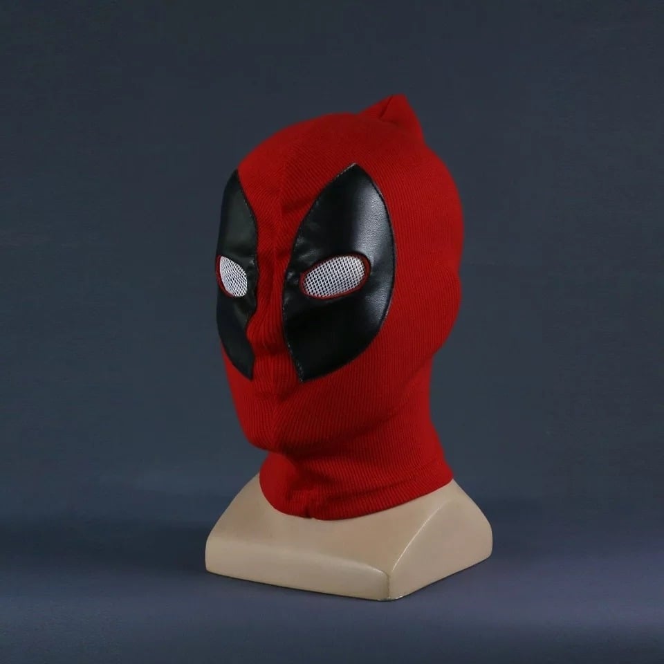 MASCARA INFANTIL DE DEADPOOL - 1
