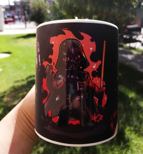 TAZA MÁGICA DARTH VADER - 2