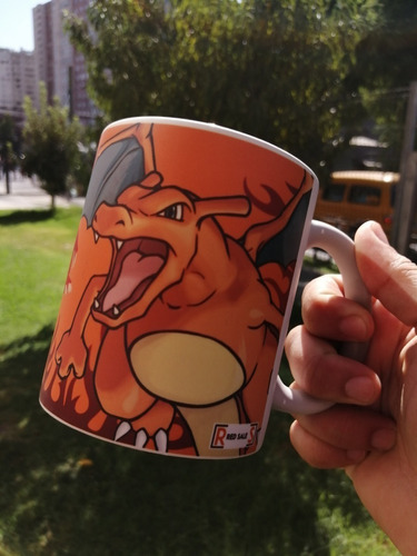 TAZA MÁGICAS CHARMANDER - 3