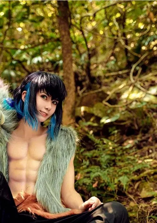 PELUCA SINTÉTICA COSPLAY INOSUKE HASHIRAMA KIMETSU NO YAIBA AZUL - 5
