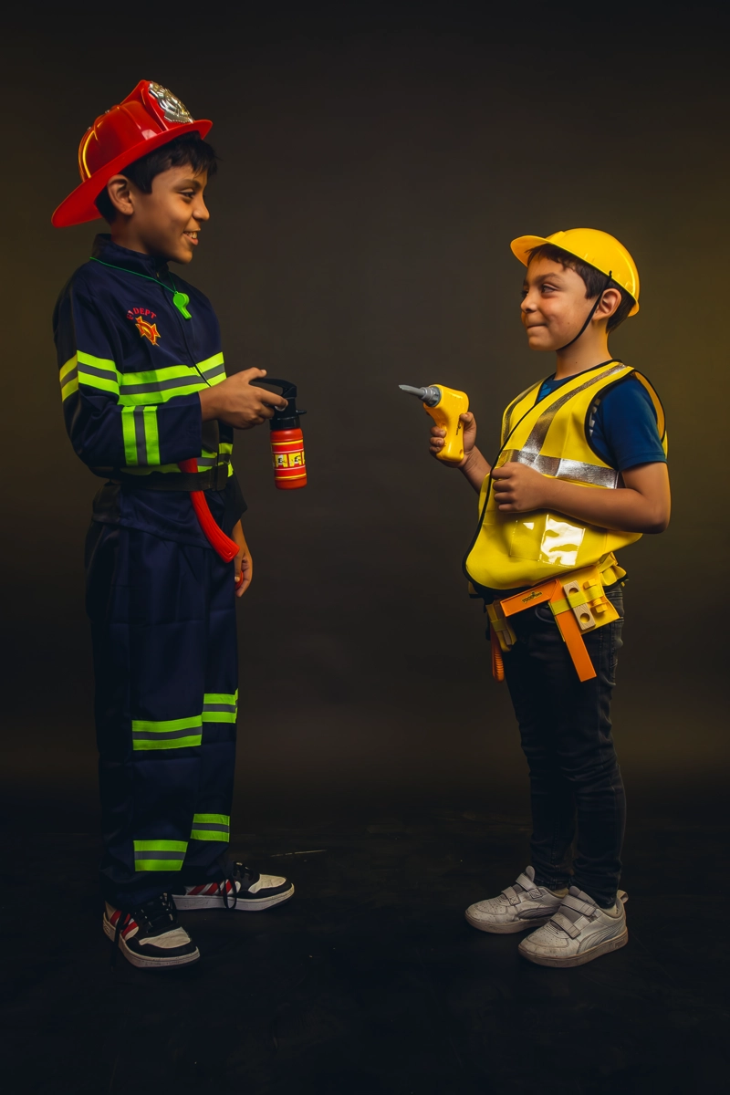 DISFRAZ BOMBERO COMPLETO 5 ACCESORIOS COSPLAY NIÑOS - 1