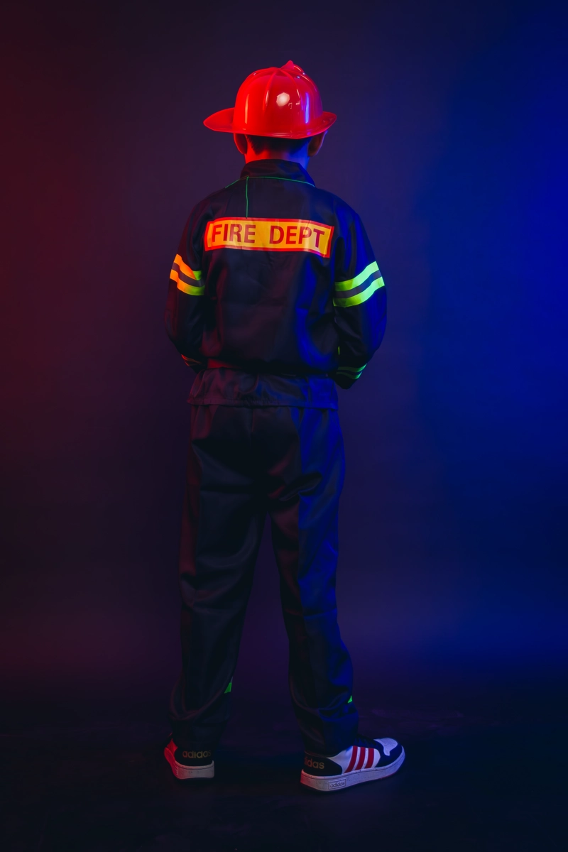 DISFRAZ BOMBERO COMPLETO 5 ACCESORIOS COSPLAY NIÑOS - 4