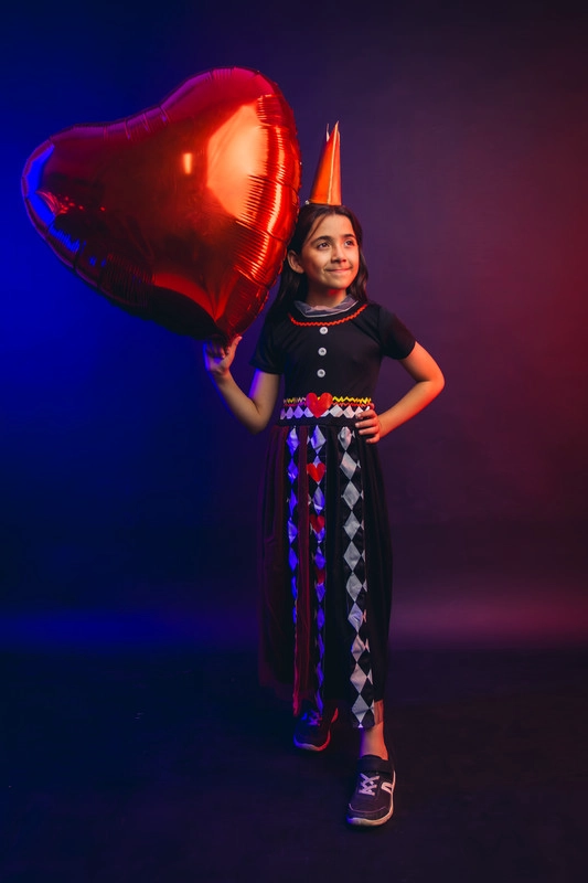 DISFRAZ INFANTIL NIÑA REINA DE LOS CORAZONES ALICIA - 7