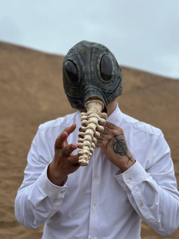 MASCARA ALIEN SANDMAN TV - 4