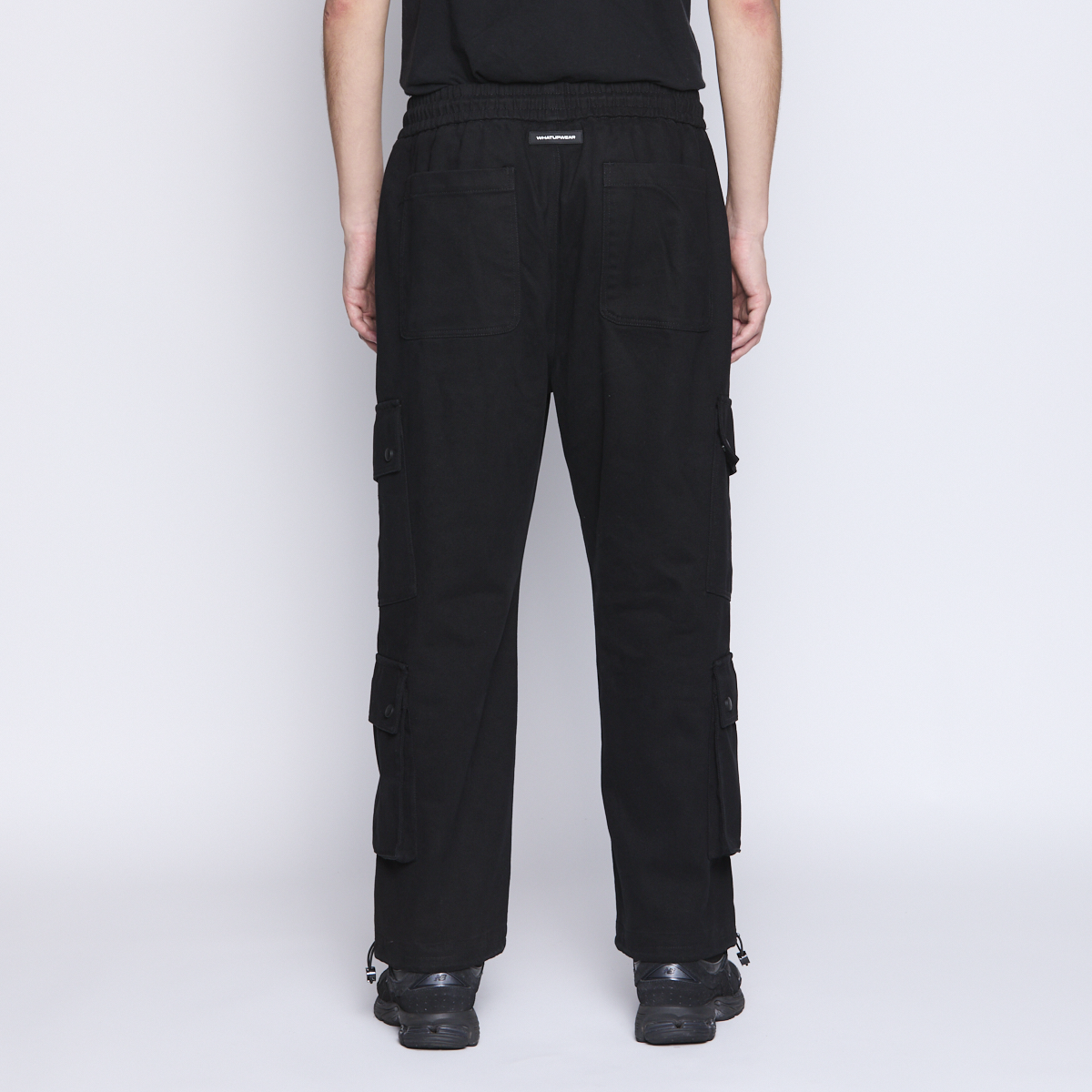 PANTALON WHATUP MEN CARGO BLACK LOW LOGO - 6