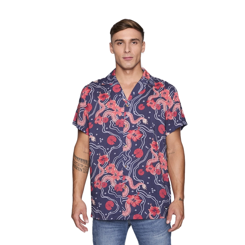 CAMISA REEF MEN AZUL DRAGONES ROJOS Y FLORES - 1
