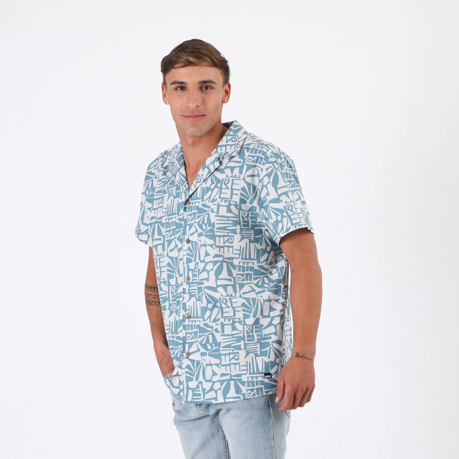 CAMISA REEF MEN CELESTE DISEÑOS AZUL - 1