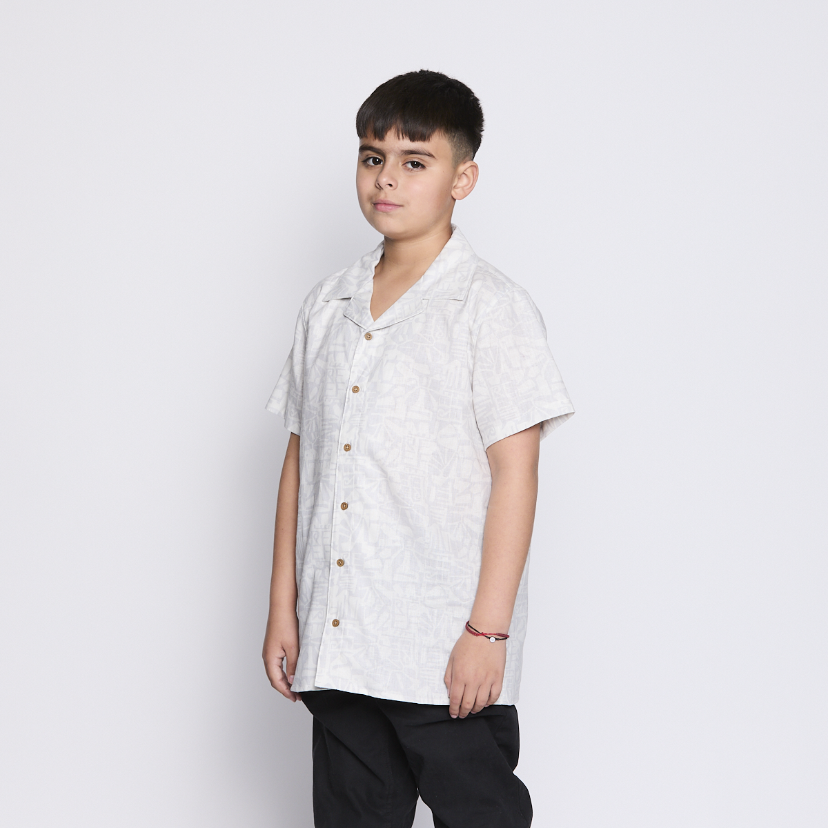 CAMISA REEF KIDS GRIS DISEÑOS GRIS OSCURO - 2