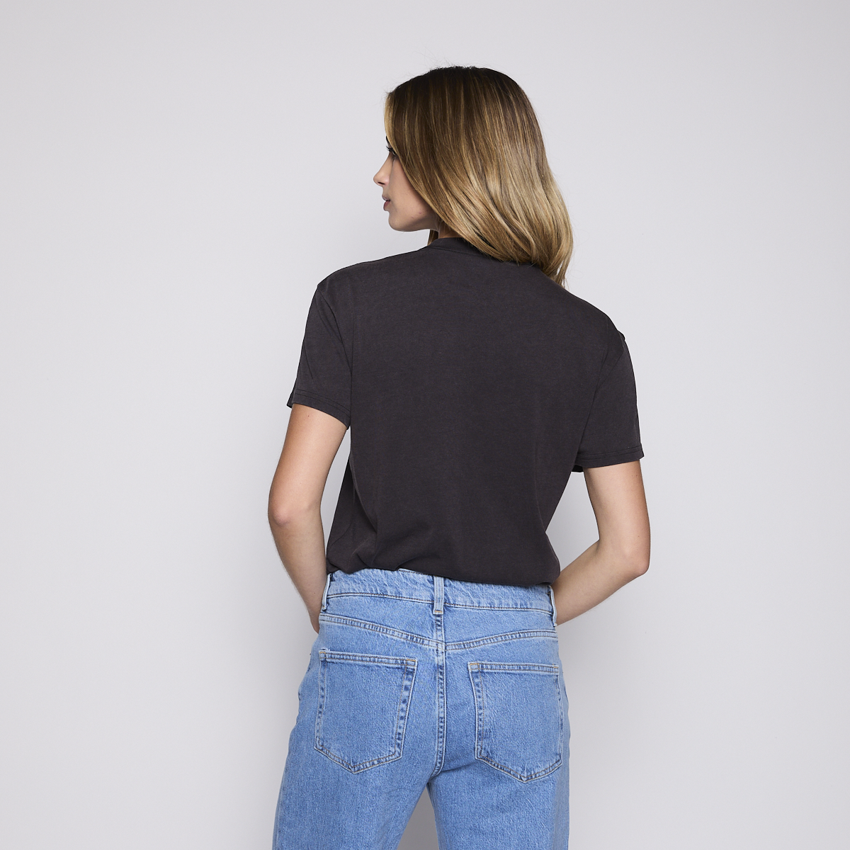 POLERA REEF WOMEN BLACK BEIGE - 4