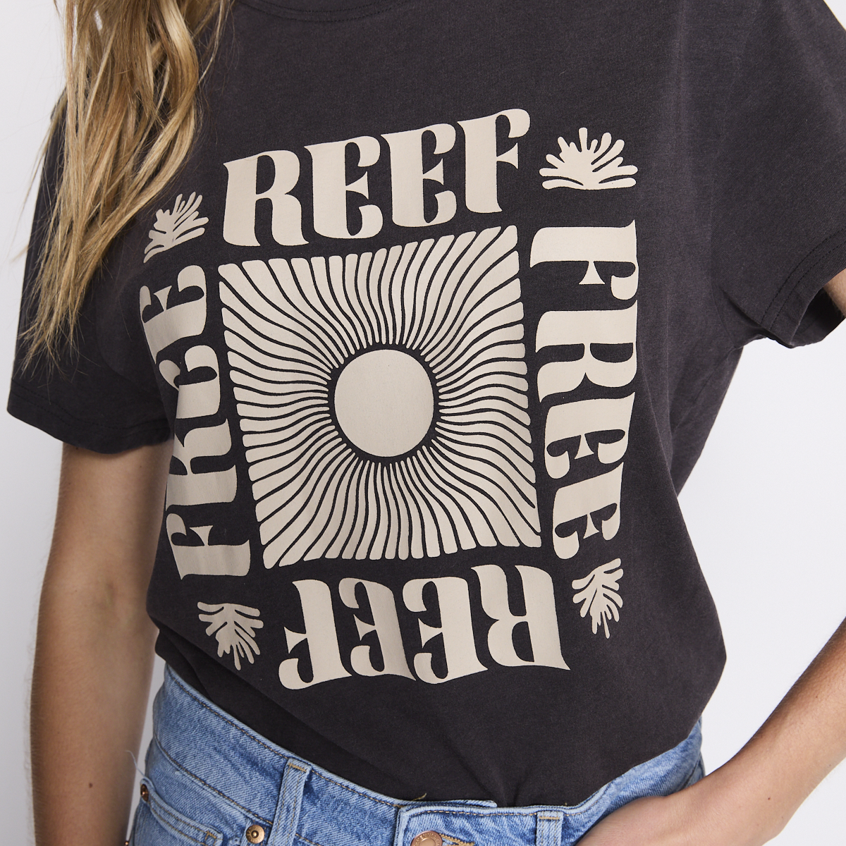 POLERA REEF WOMEN BLACK BEIGE - 5