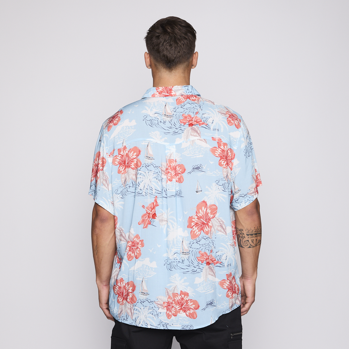 CAMISA REEF MEN FLOREADA CELESTE - 3