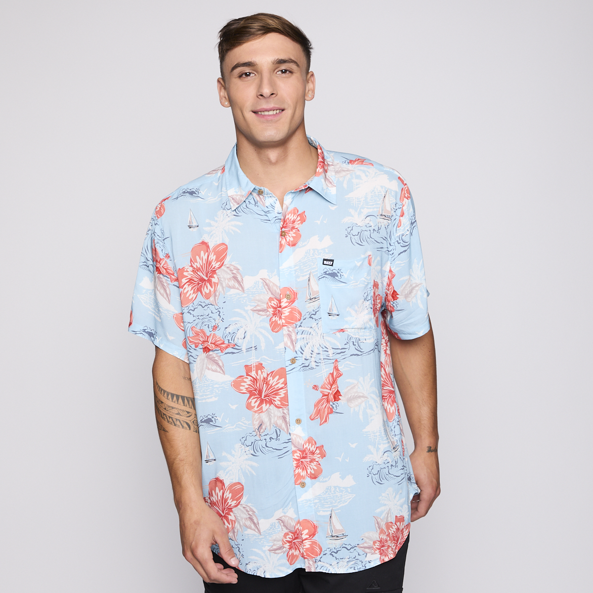 CAMISA REEF MEN FLOREADA CELESTE - 4
