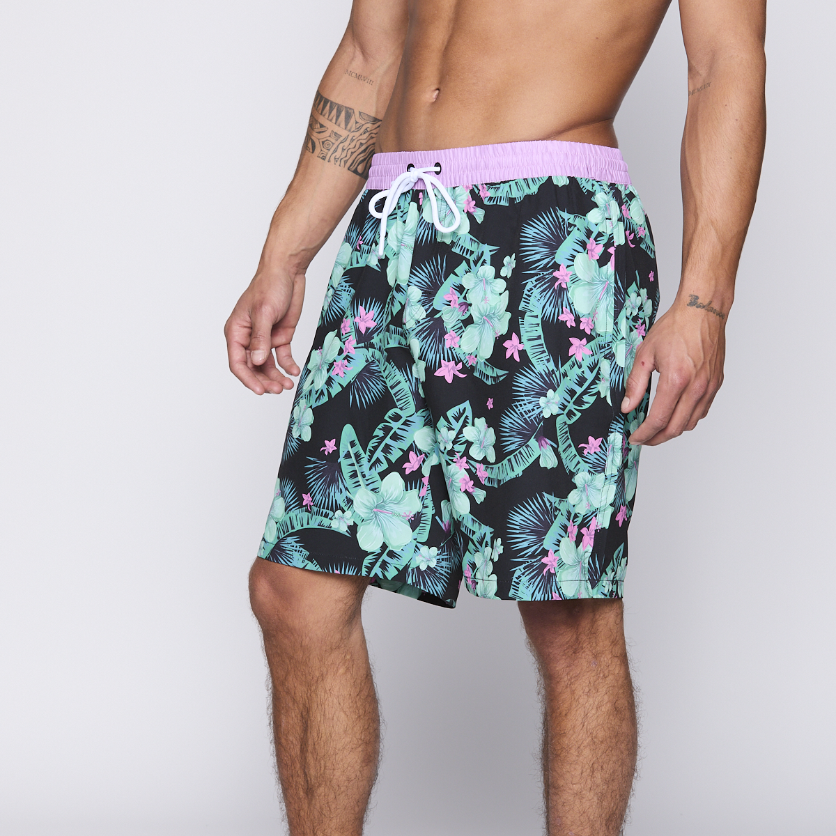 TRAJE DE BAÑO REEF MEN BLACK PINK FLOWERS - 2