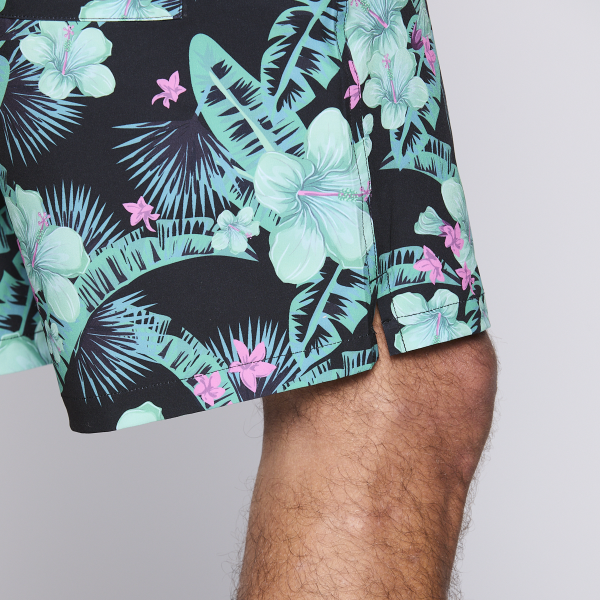 TRAJE DE BAÑO REEF MEN BLACK PINK FLOWERS - 6
