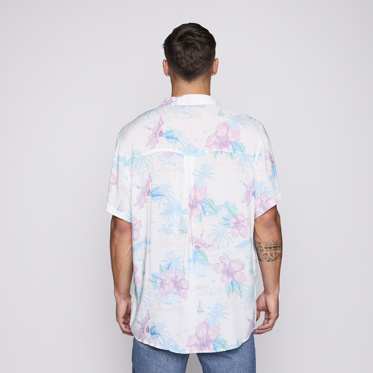 CAMISA REEF MEN FLOREADA BLANCA - 3