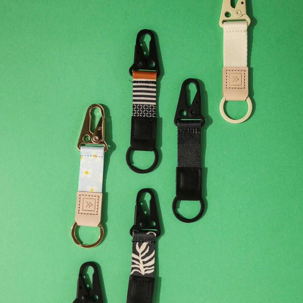 LLAVERO THREAD KEYCHAIN CLIP SANDERS - 3